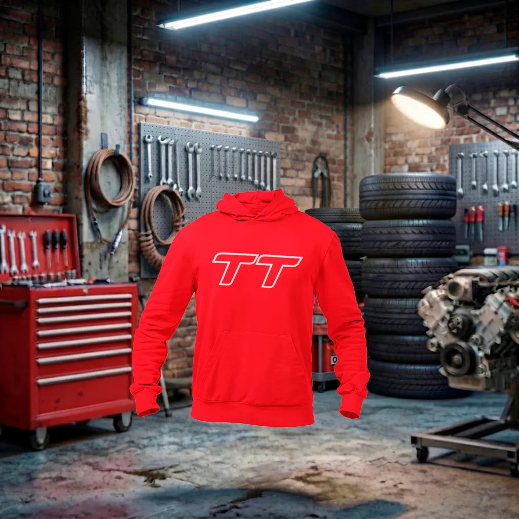 Moletom unissex Audi TT Performance Hoodie, feito artesanalmente, na cor vermelha, com detalhes de design automotivo.