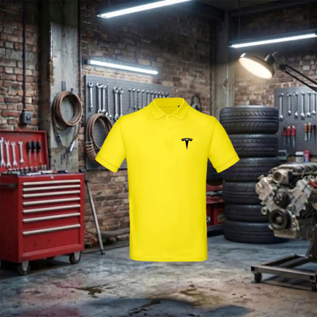 Polo Tesla Minimalist Essentials Unisex - Electric Vehicle Enthusiast