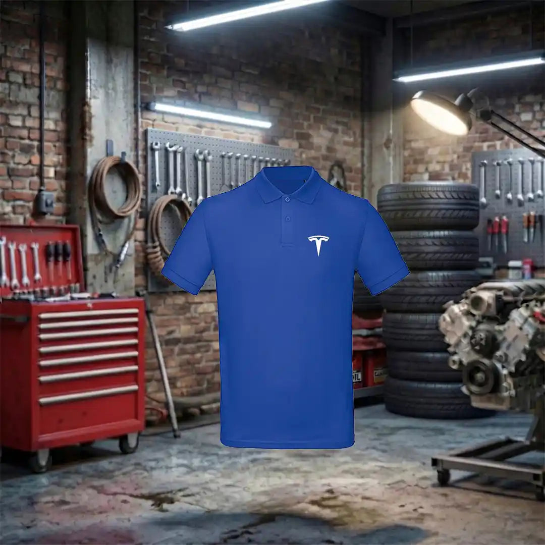 Polo Tesla Minimalist Essentials Unisex - Electric Vehicle Enthusiast