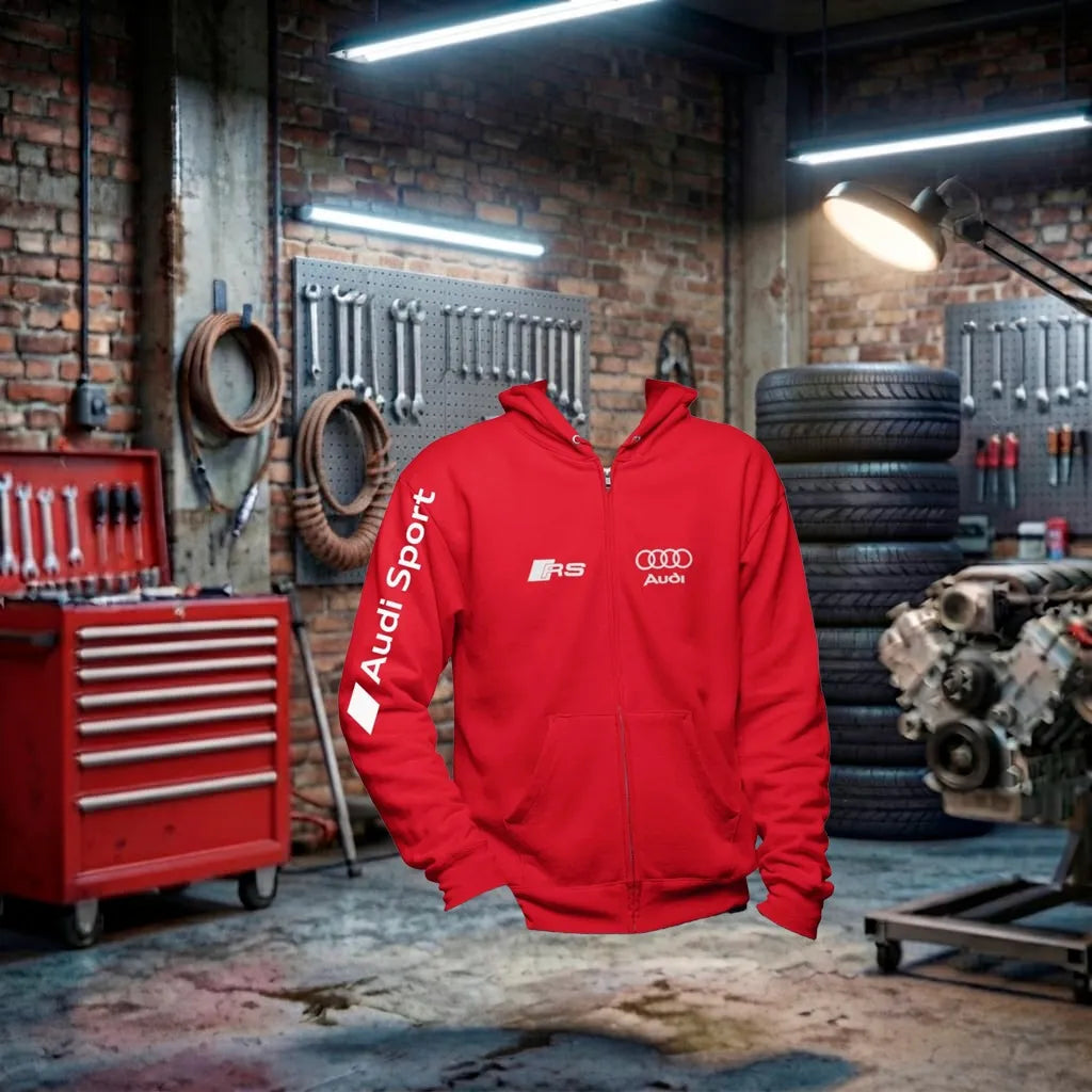 Moletom unissex Audi RS Performance Hoodie vermelho com fechamento zip, feito artesanalmente, ideal para fãs de carros esportivos.